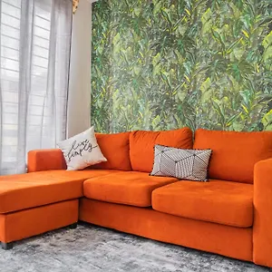  Apartment Pako Stays: Luxurious Beach-close In Downtown